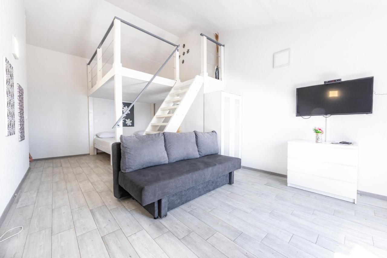 Villa Apartments Anifil Novalja Zewnętrze zdjęcie