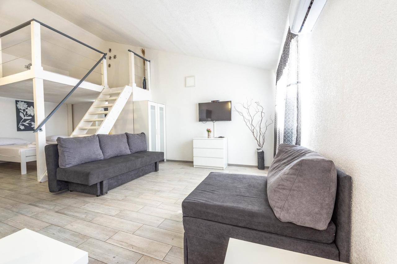 Villa Apartments Anifil Novalja Zewnętrze zdjęcie