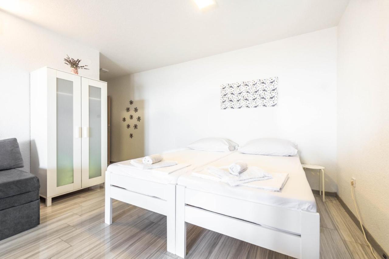 Villa Apartments Anifil Novalja Zewnętrze zdjęcie