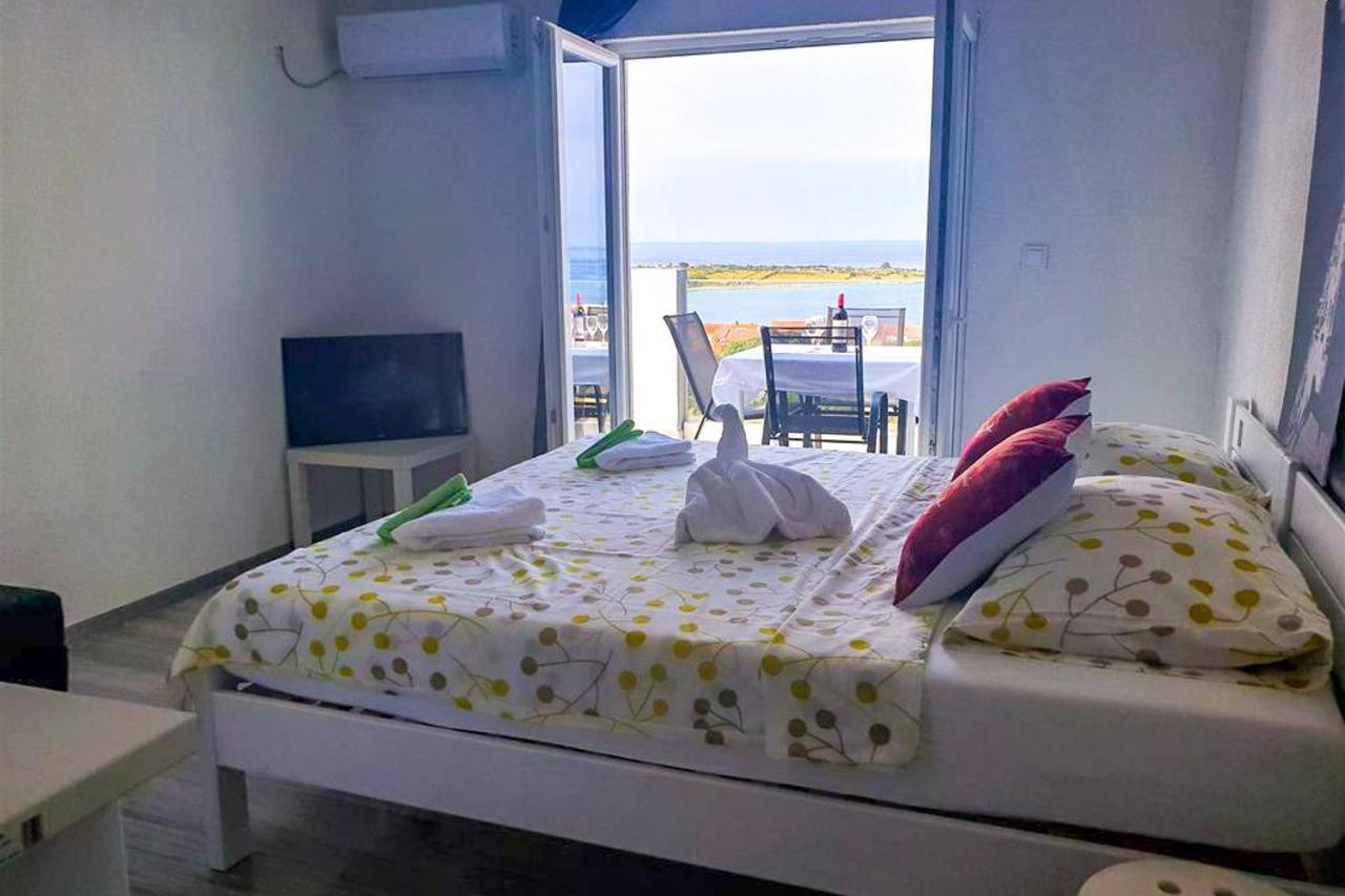 Villa Apartments Anifil Novalja Zewnętrze zdjęcie