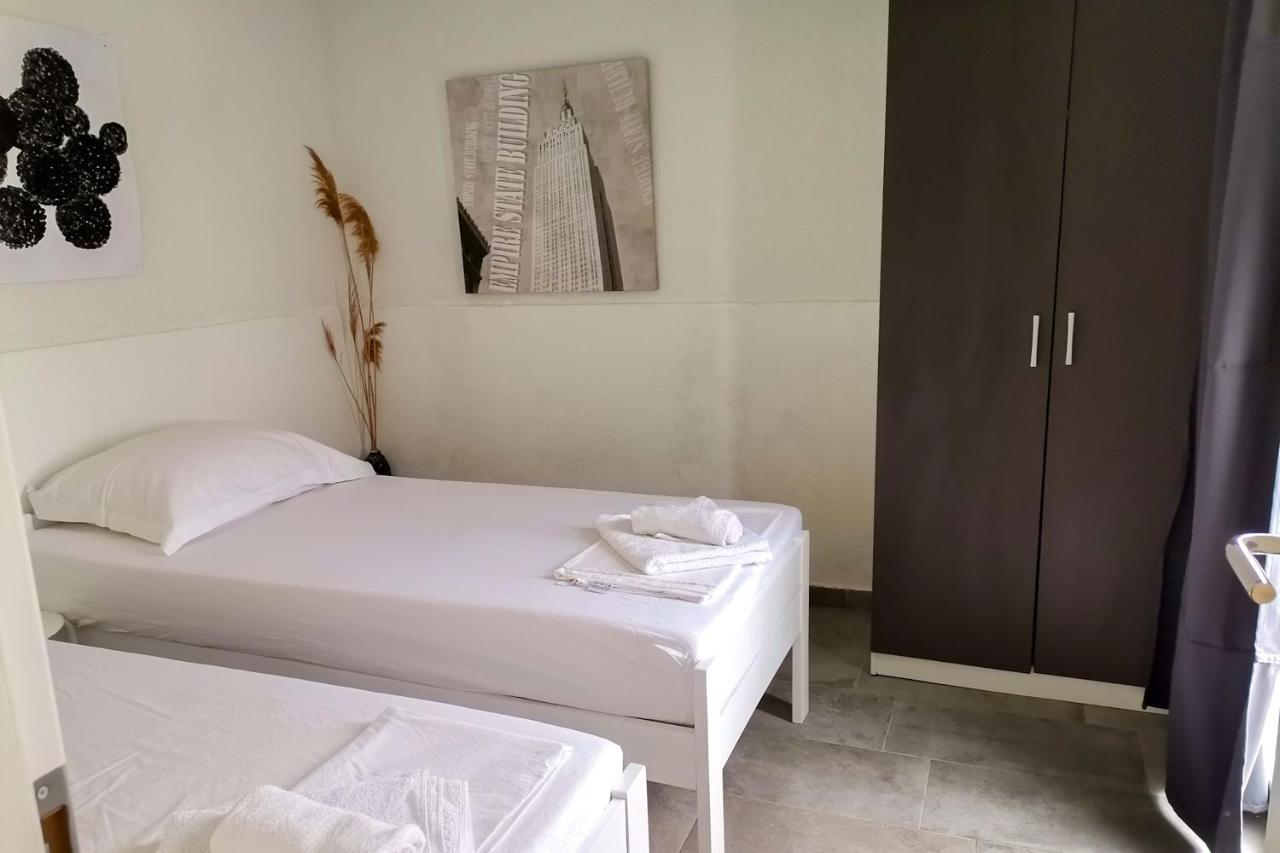 Villa Apartments Anifil Novalja Zewnętrze zdjęcie