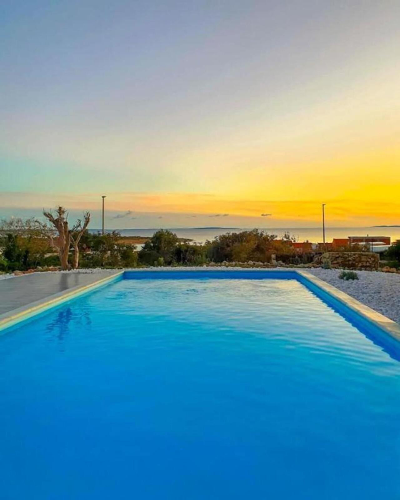 Villa Apartments Anifil Novalja Zewnętrze zdjęcie